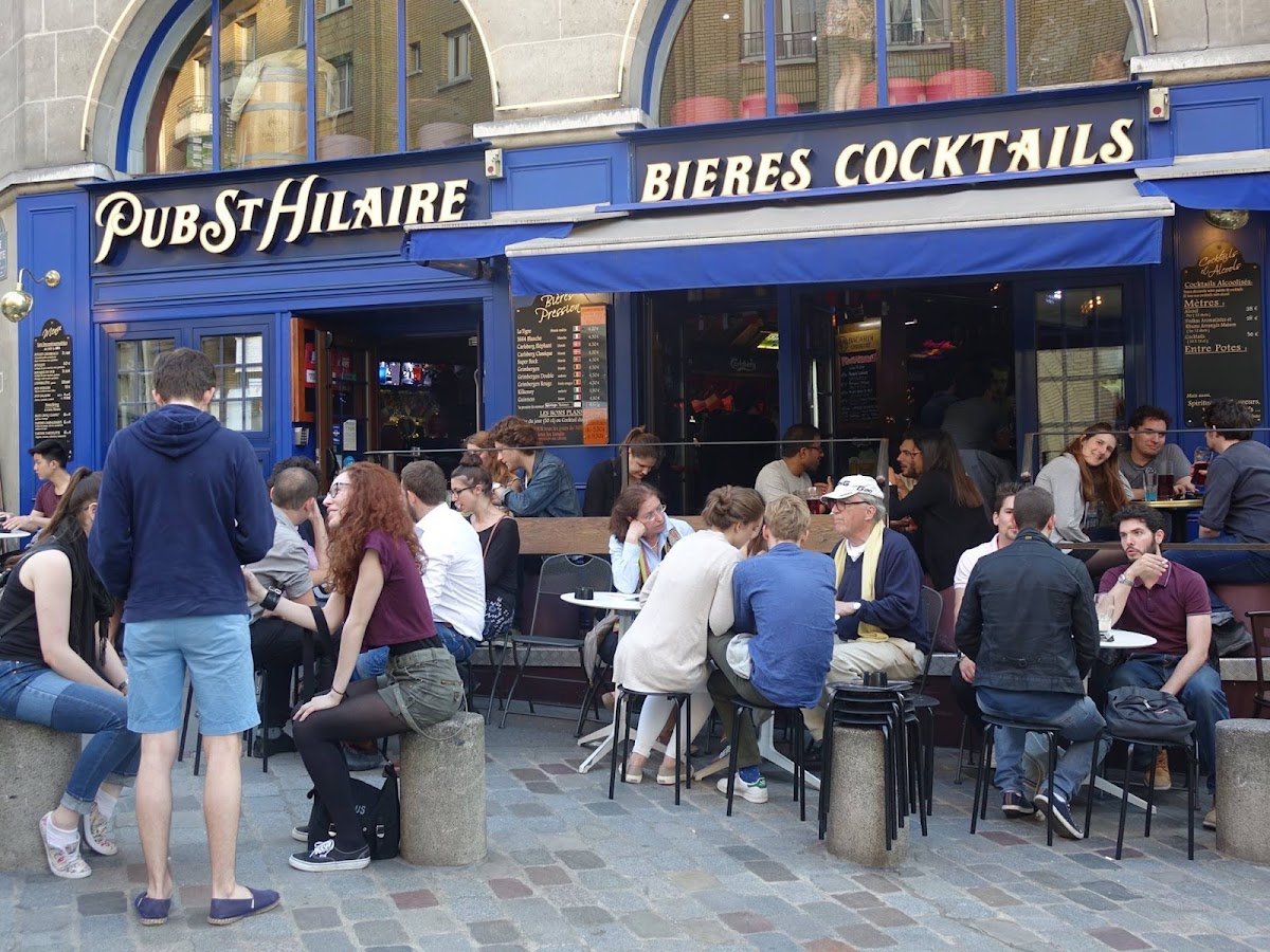 Pub Saint Hilaire 1
