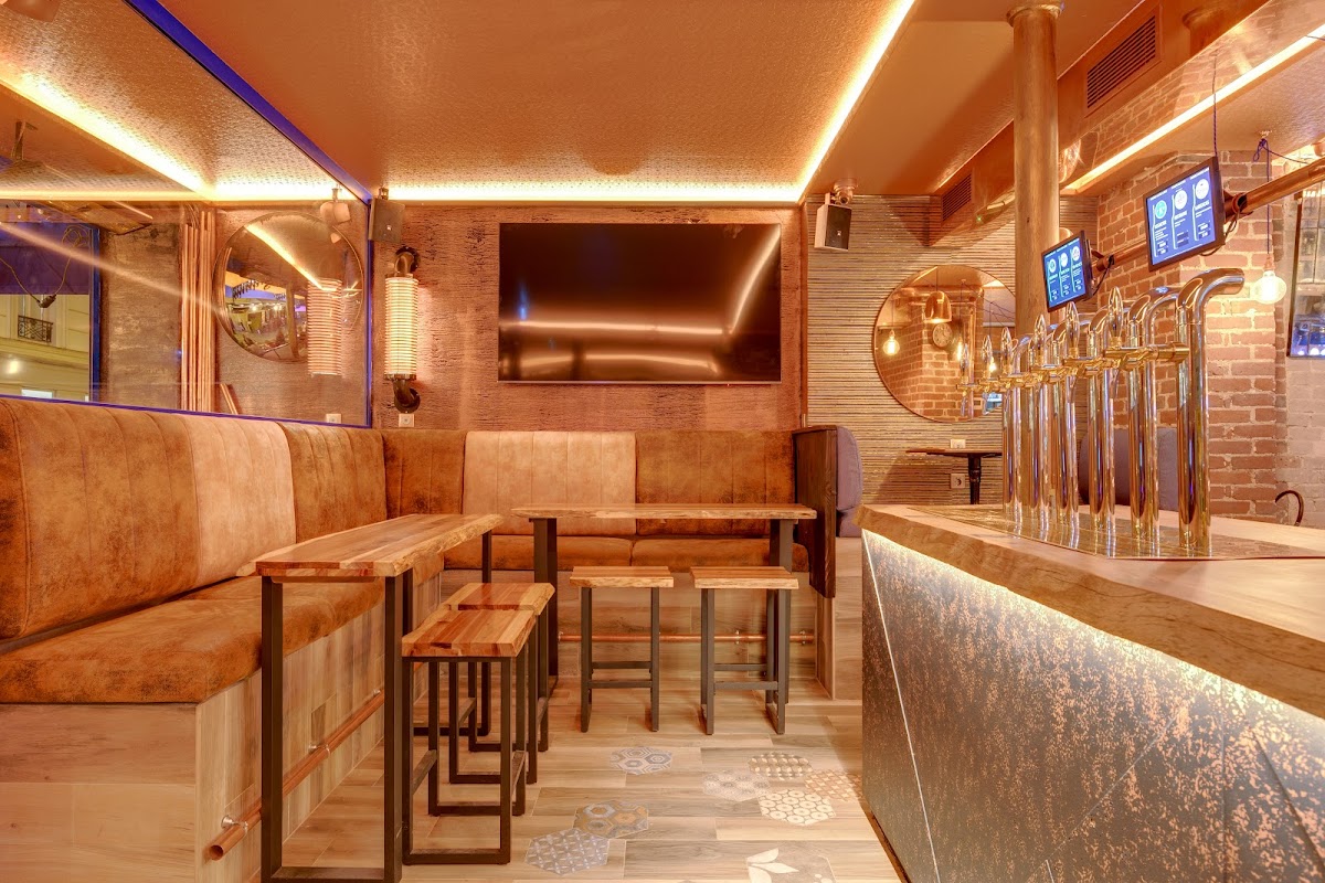 The Copper Pub 1